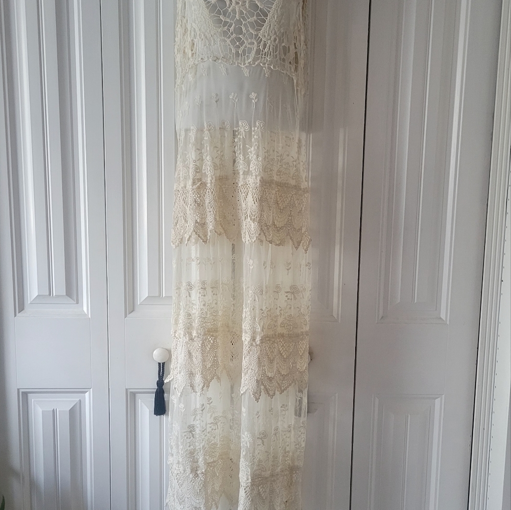 Boho Lace Maxi Dress in Ivory - Lightweight & Feminine